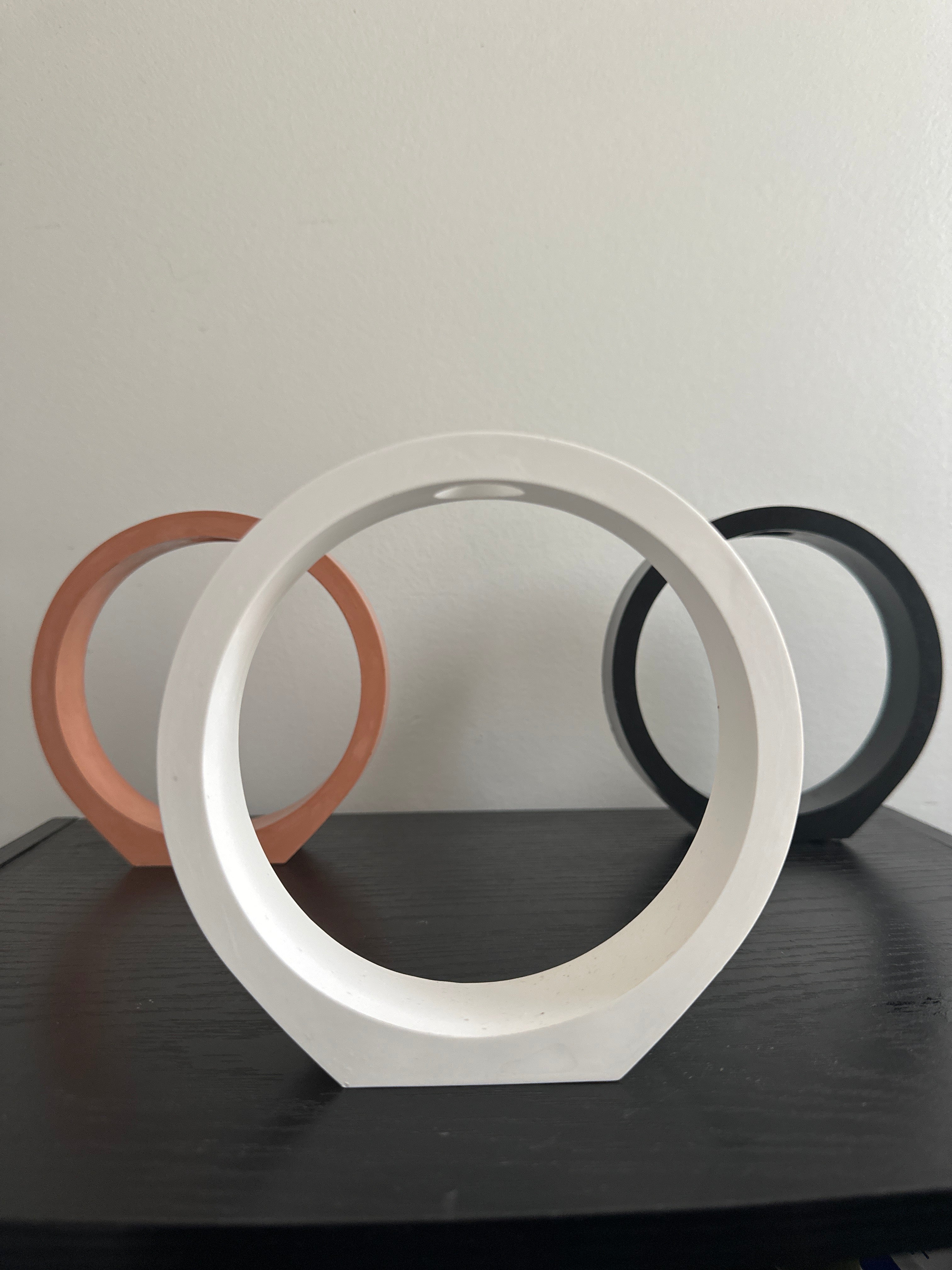 Round Propagation Station Vase