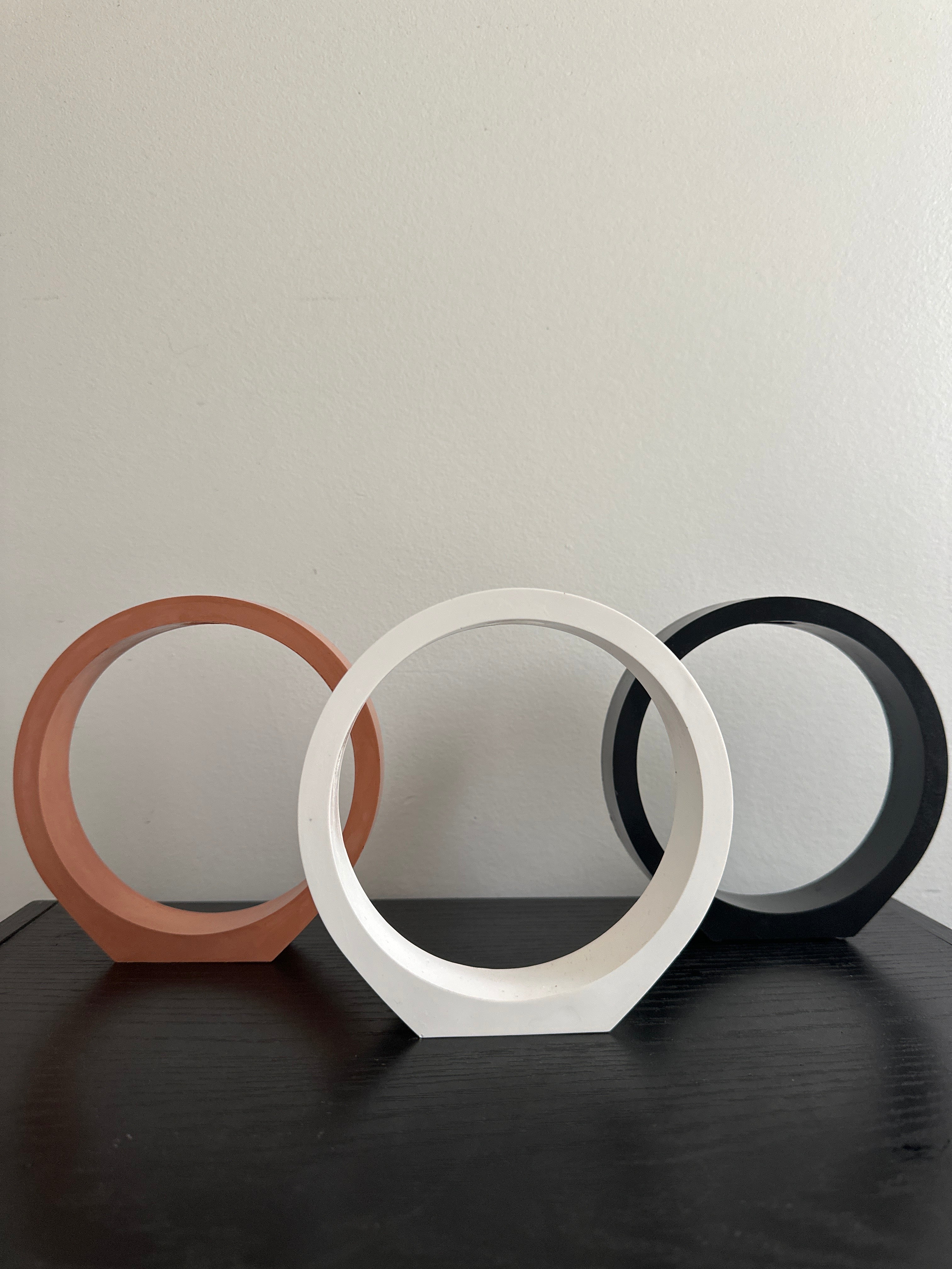 Round Propagation Station Vase