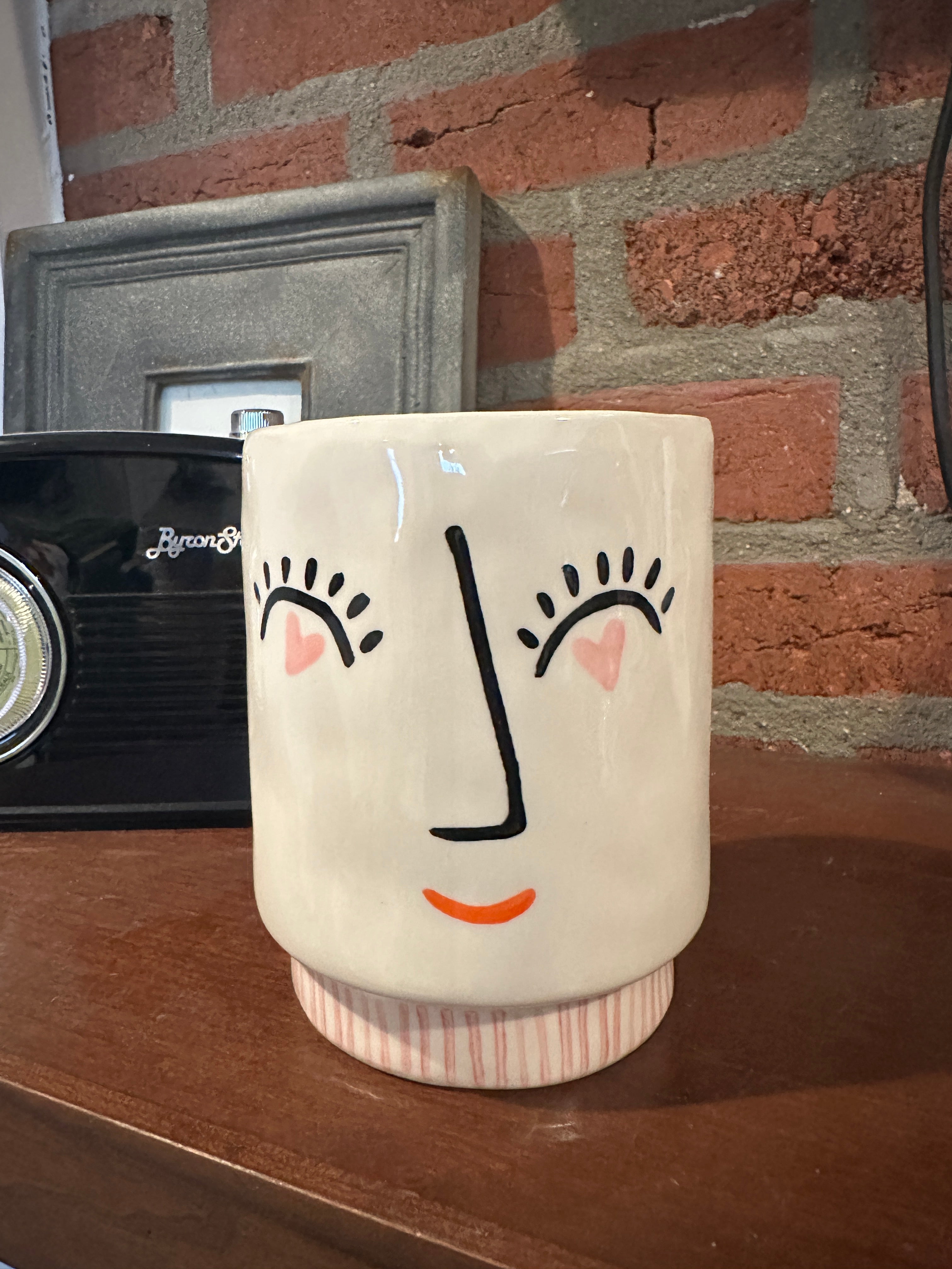 Heart Eyes Footed Planter